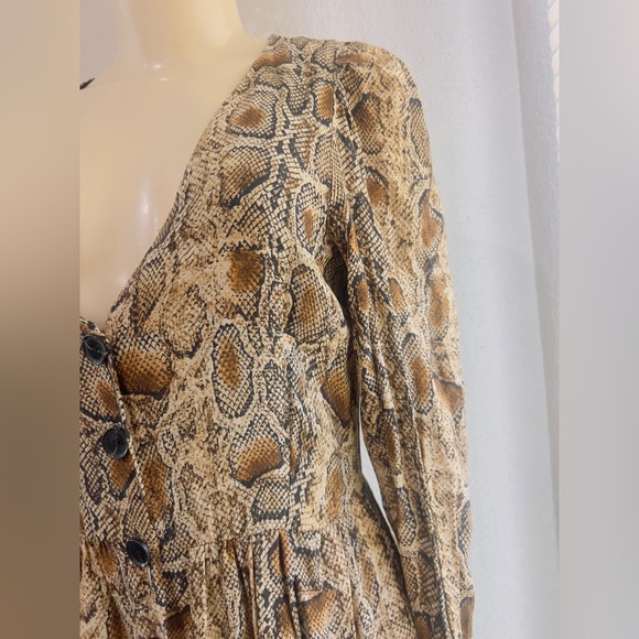 Zara snake print dress size medium has pockets NWT - Picture 6 of 16